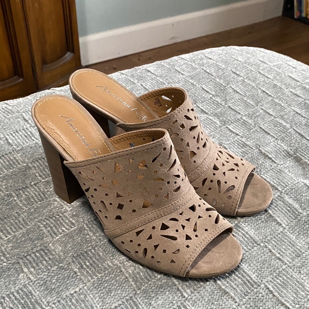 American Eagle Size 8 Open-Toe High Heels
